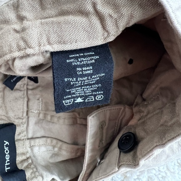 THEORY Cotton Elastane Blend Bermudas 29’ waist 8’ inseam - Picture 3 of 3